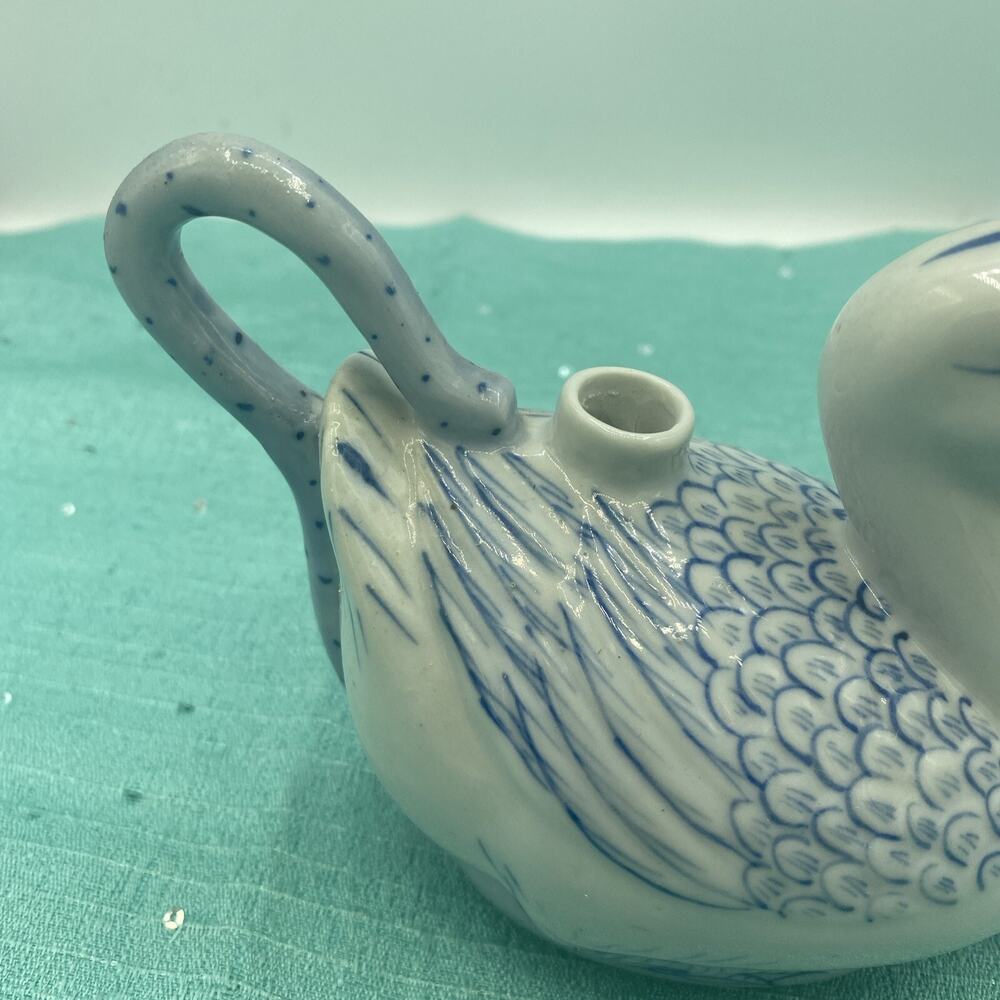 Vintage Chinese Porcelain Blue & White Hand Painted Duck Teapot 4.5” Tall - Picture 3 of 8